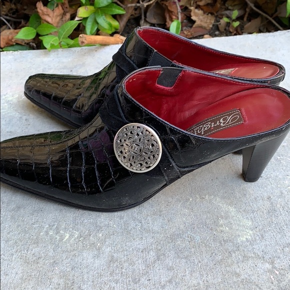 Brighton Romeo Heels - Picture 6 of 6